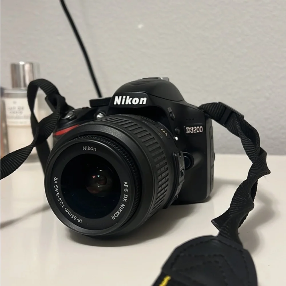 Nikon D3200 DSLR Camera